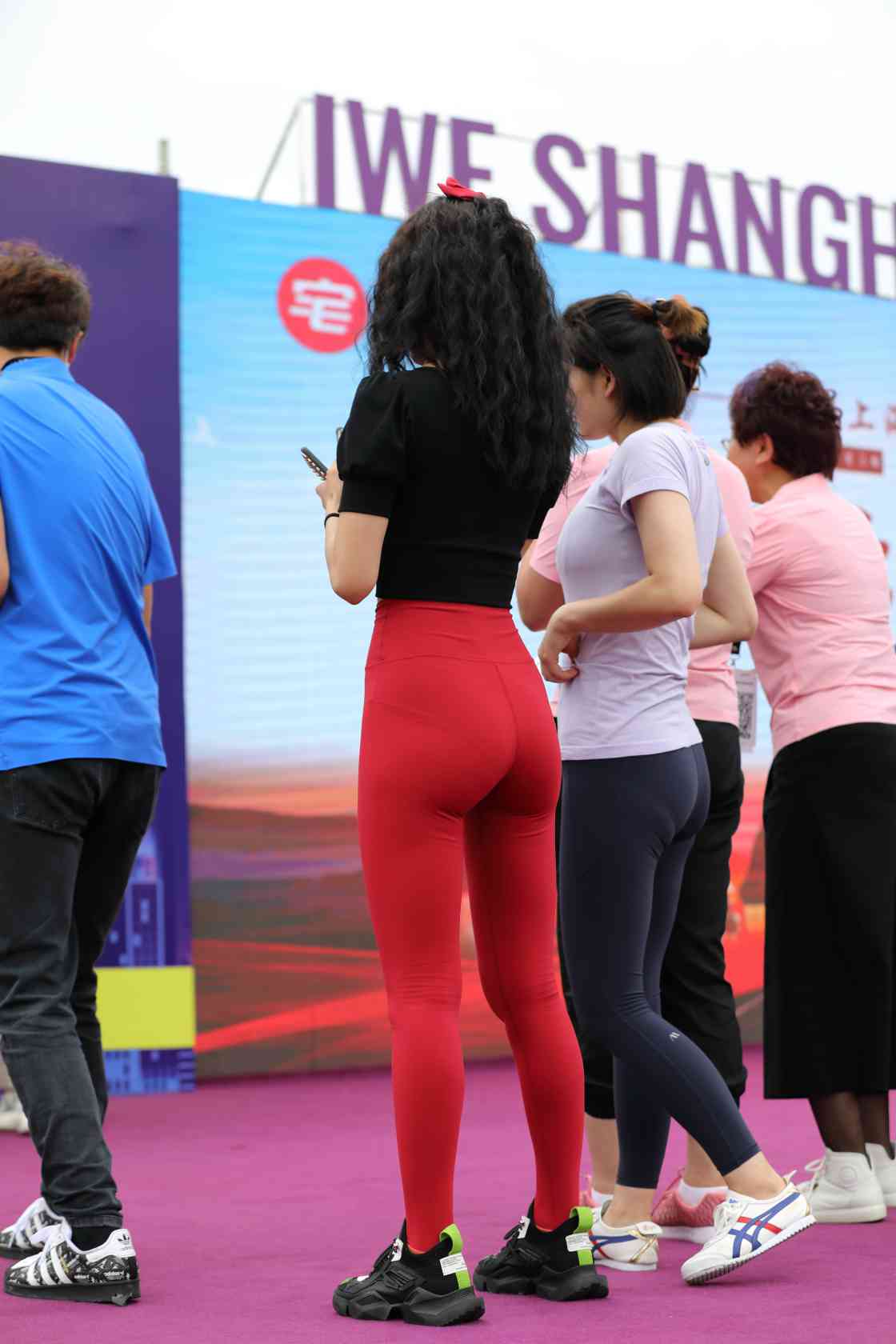 图片[4]-【免费】打扮的超有女孩感的女人【20P】04020-开心图库