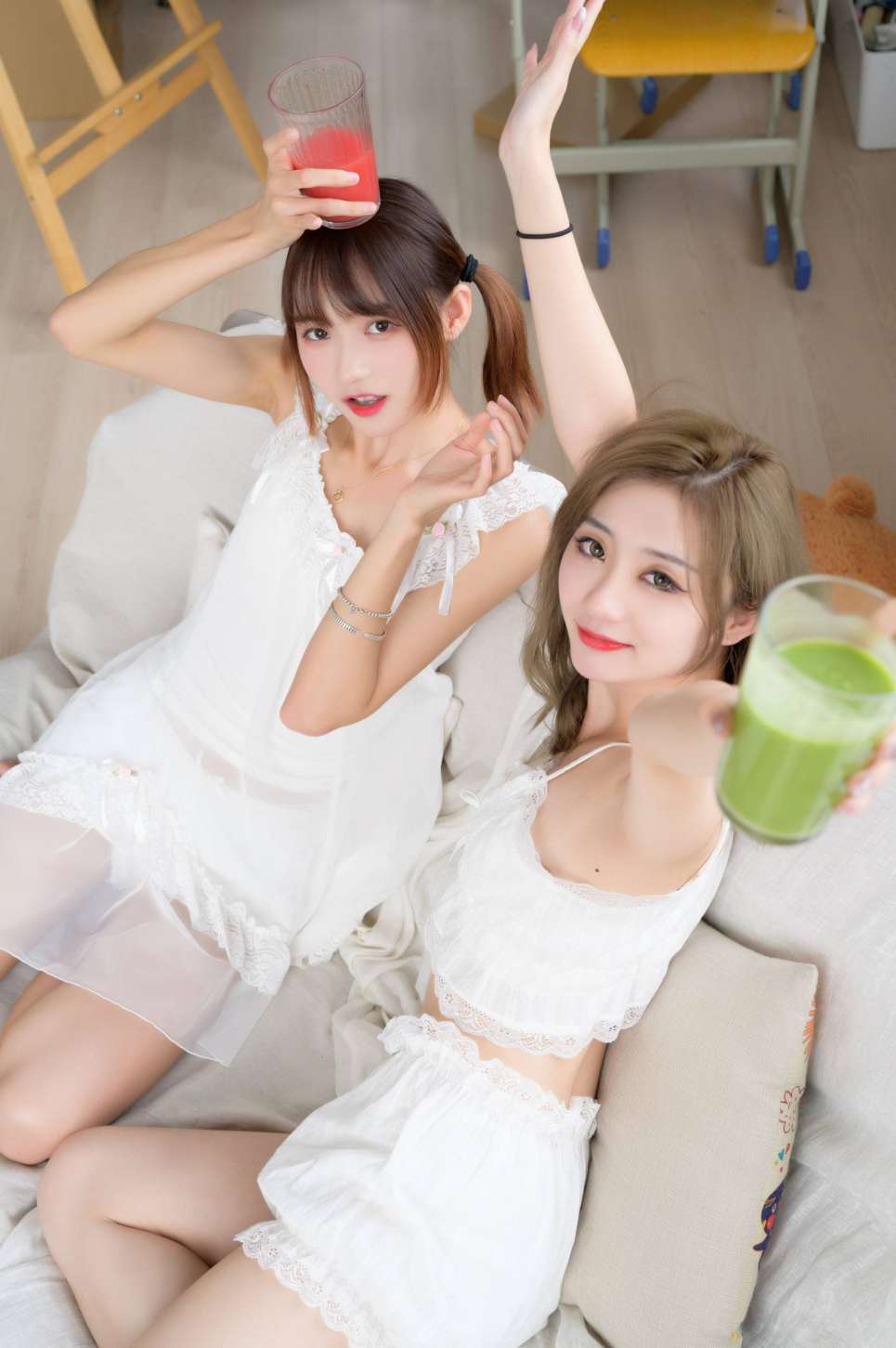 图片[3]-【免费】弹尤克里里的双马尾齐刘海女孩【35P】20024-开心图库