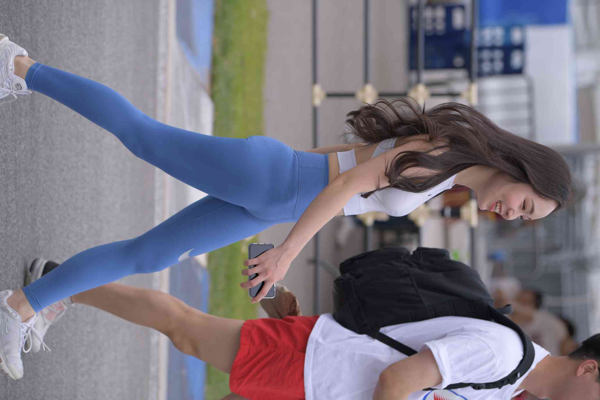 图片[4]-陪男朋友逛街的瑜伽裤女孩【74P】04034-开心图库