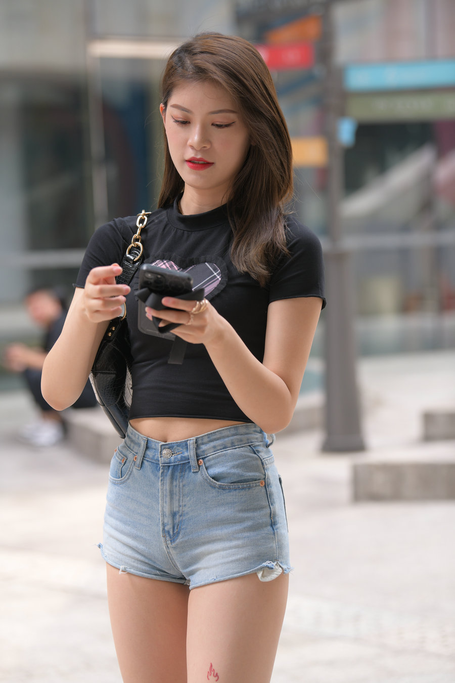 图片[1]-J1975 344P-7.75GB-开心图库