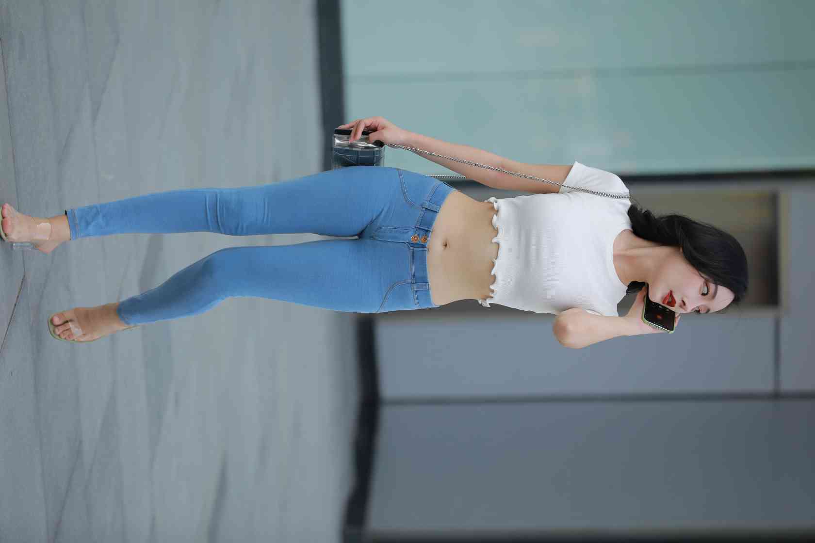 图片[4]-非常漂亮的紧身牛仔裤女孩【115P】04016-开心图库