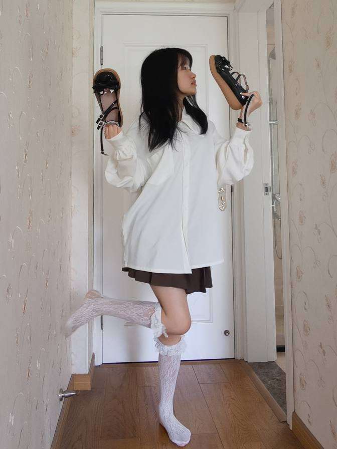 图片[3]-百褶裙可爱又大方的小姑娘【122P】20002-开心图库