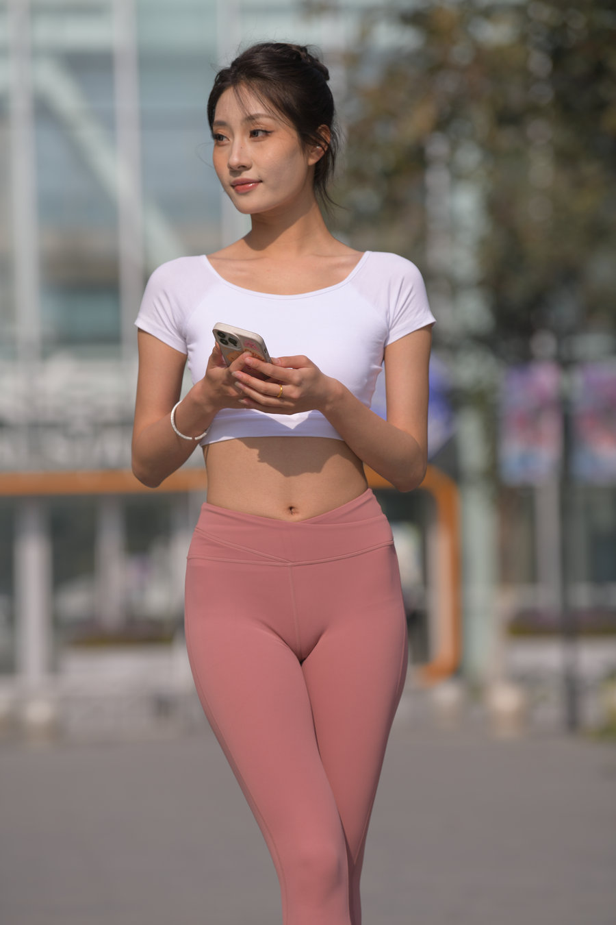 图片[1]-粉红色瑜伽裤女孩J4915 583P1V-26.4GB-开心图库