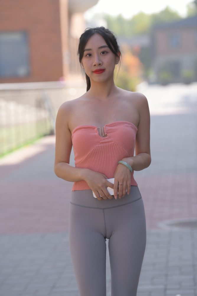 灰色瑜伽裤女孩J4905 522P1V-25.8GB-开心图库