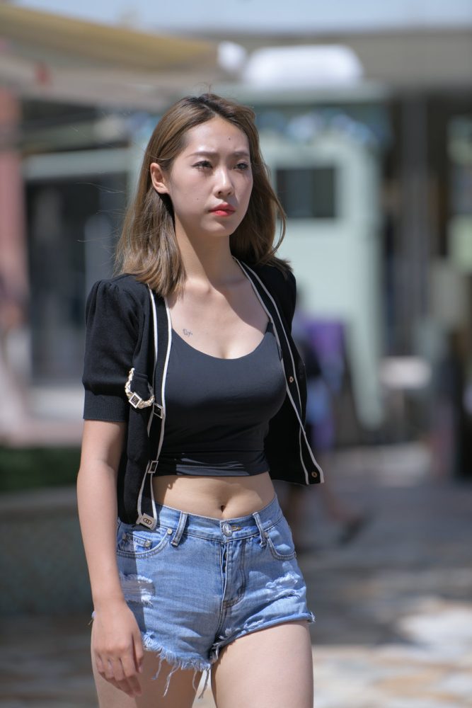 J3207 717P-15.4GB-开心图库