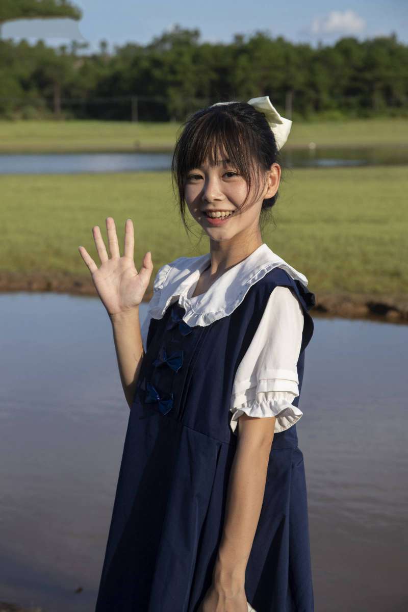 图片[5]-非常甜美的牛仔裙女孩【226P】20021-开心图库