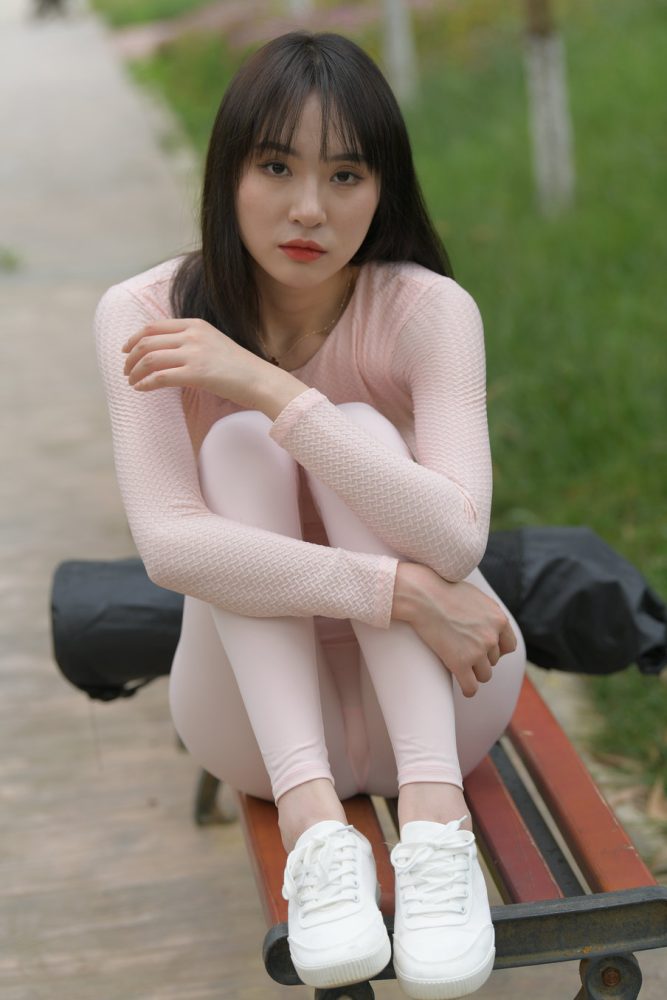 粉粉的瑜伽裤女孩太可爱了 J2090 854P1V-30.4GB-开心图库