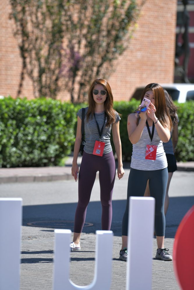 紫色瑜伽裤墨镜导游J4604 27P-336MB-开心图库