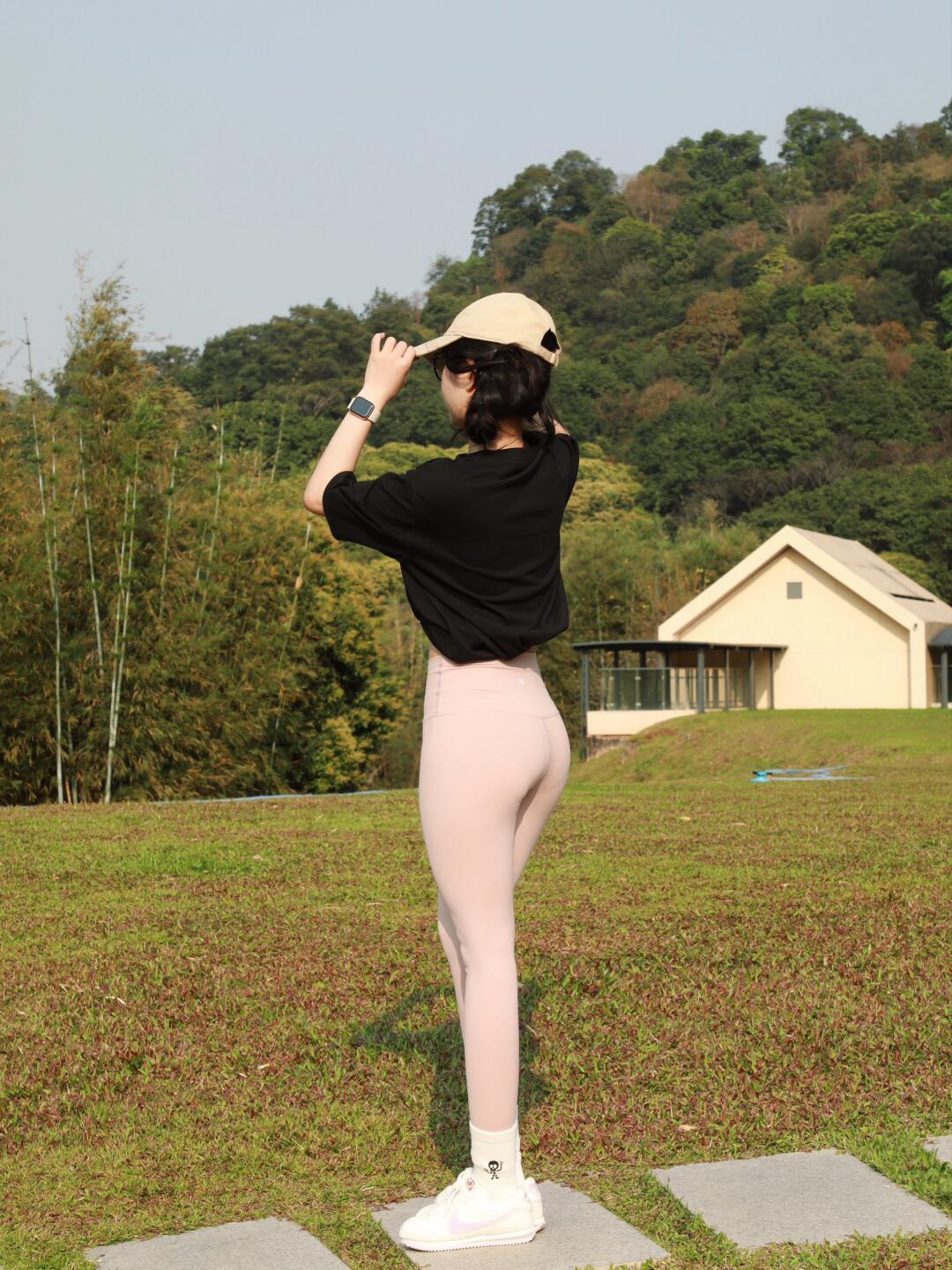 图片[2]-喜欢瑜伽的阳光快乐女孩【135P】04042-开心图库