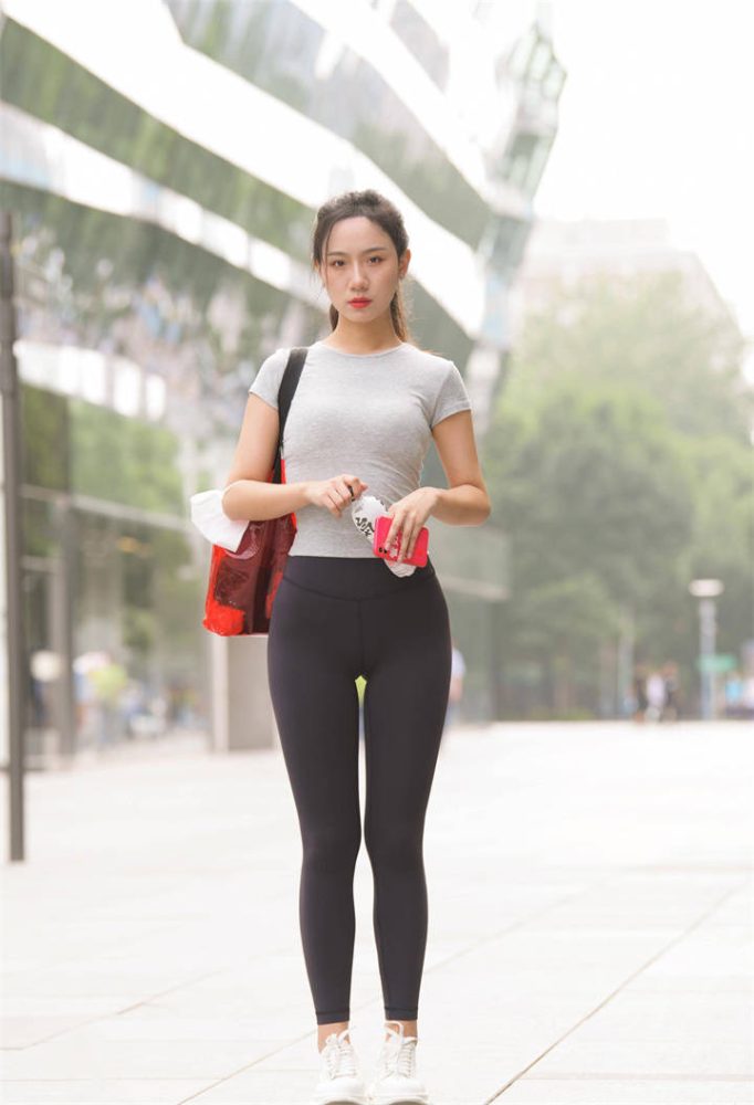 落落大方的瑜伽裤小女人J2221 760P1V-23.7GB-开心图库