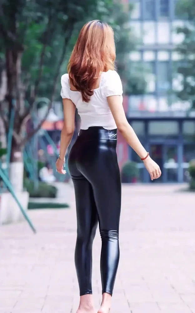 图片[4]-紧身皮裤时尚女人 J1940 605P1V-23.8GB-开心图库