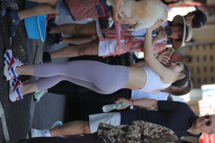 逛街的马尾辫瑜伽老师【556P】00016-开心图库