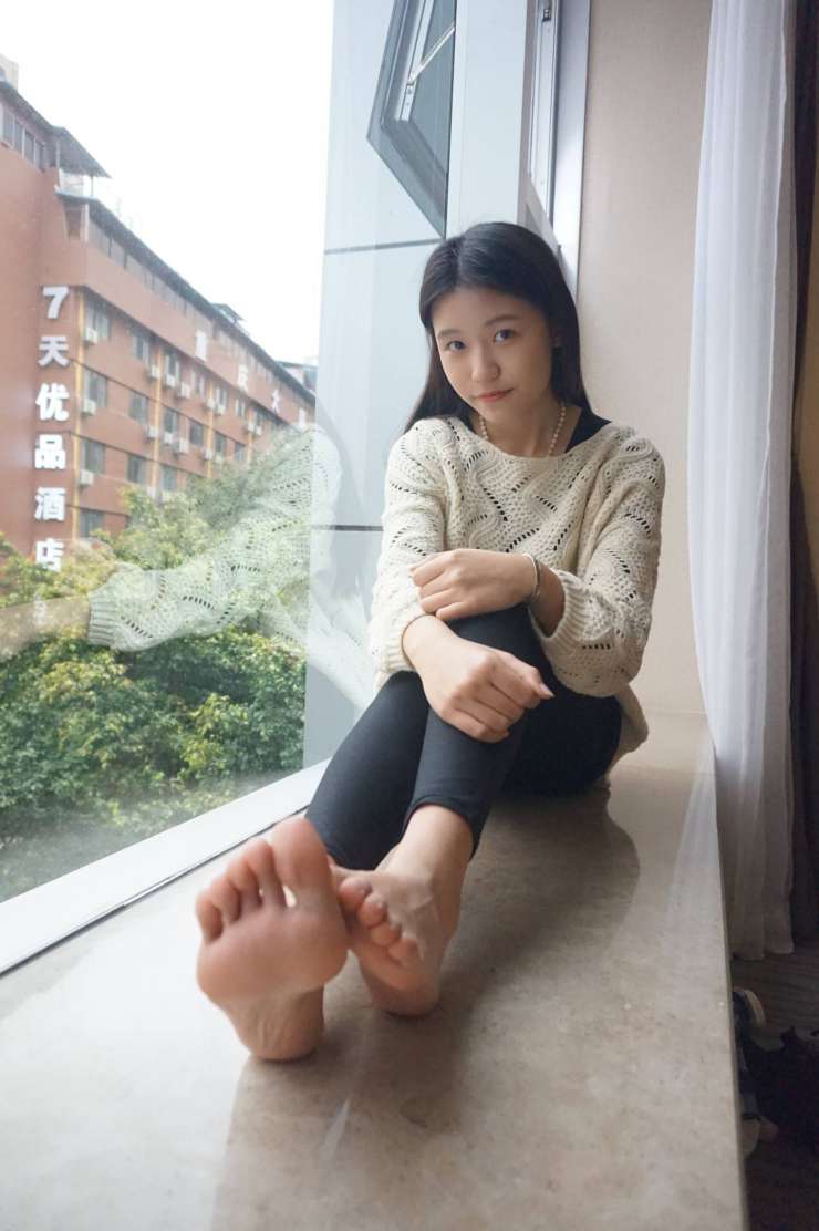 图片[3]-眼神很清澈的赤脚女孩【59P】20020-开心图库