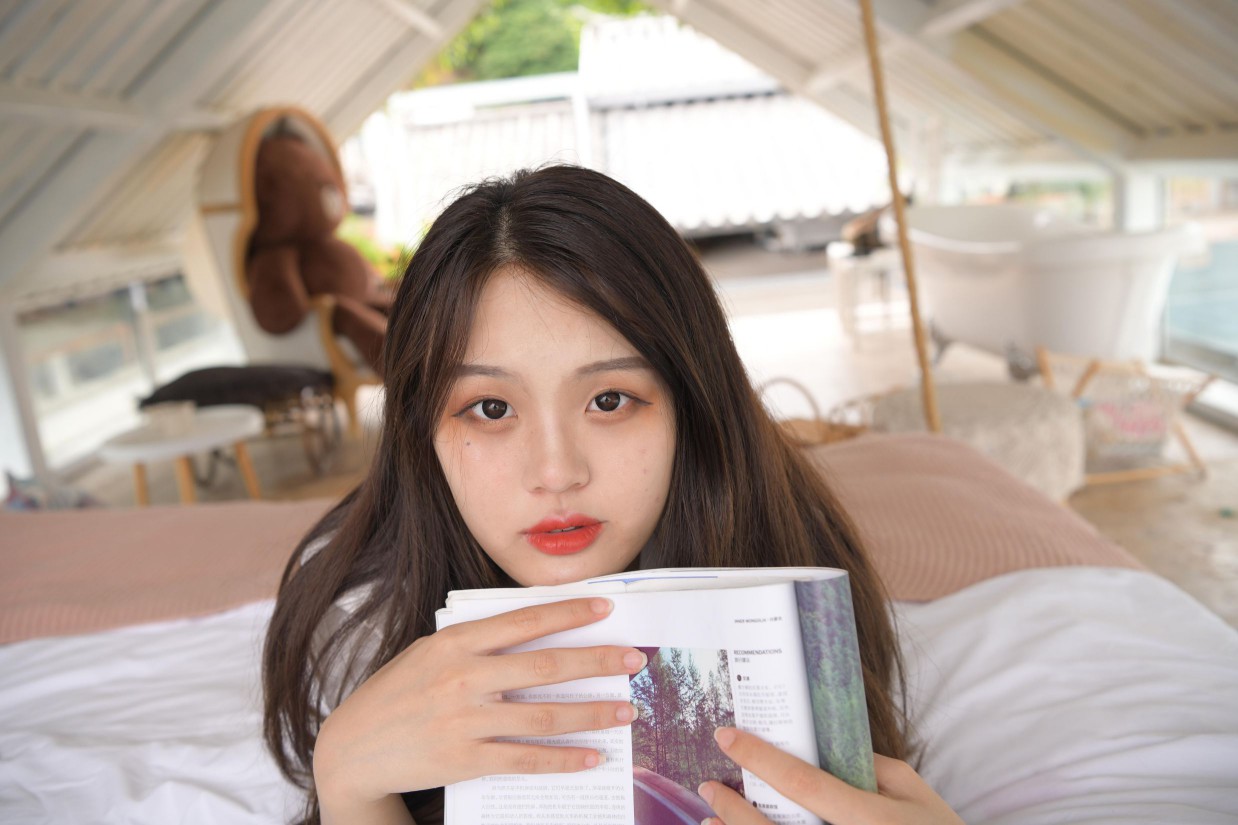 图片[6]-紧身牛仔短裤的南方姑娘【141P】00034-开心图库