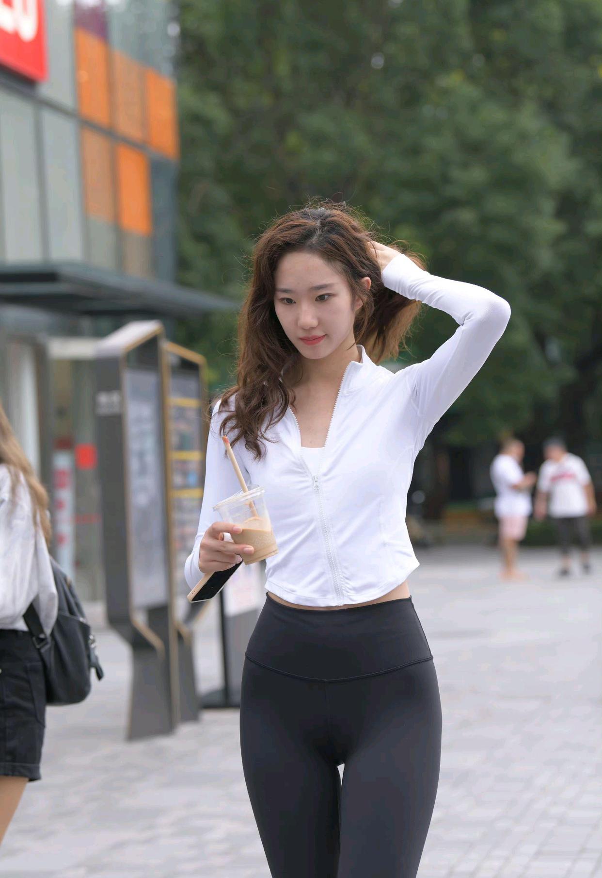 图片[5]-像刘亦菲的黑色瑜伽裤女孩J2237 340P1V-14.8GB-开心图库