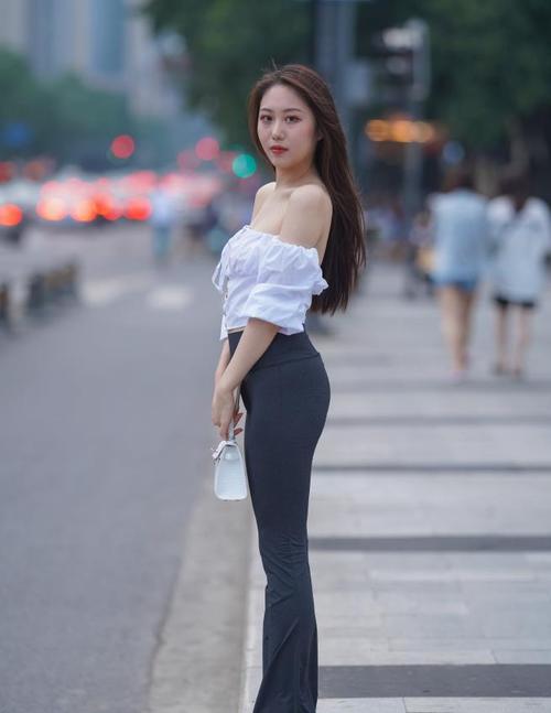 图片[3]-身材非常哇塞的瑜伽裤女孩  J1333 521P6V-21.6GB-开心图库