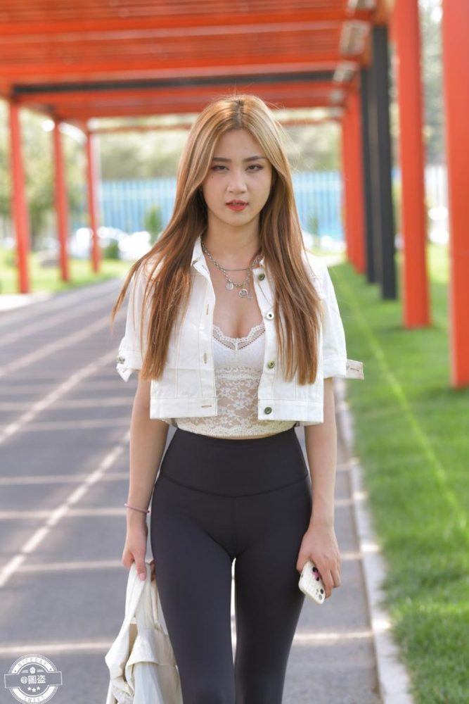 眼神里都是温柔的瑜伽裤女孩J2811 601P-13.3GB-开心图库