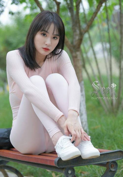 图片[2]-粉粉的瑜伽裤女孩太可爱了 J2090 854P1V-30.4GB-开心图库