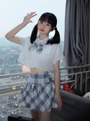 图片[6]-网格丝袜的清纯双马尾小姑娘-开心图库